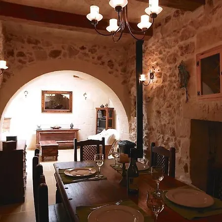 Tal-mohba Converted Gozo Holiday home